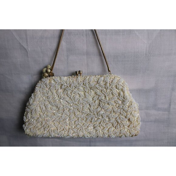 Vintage Beaded Purse With Unique Design And Hidden Handle - Picture 1 of 11